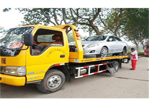 万年附近24小时汽车拖车服务热线