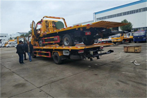 万年同城汽车补胎